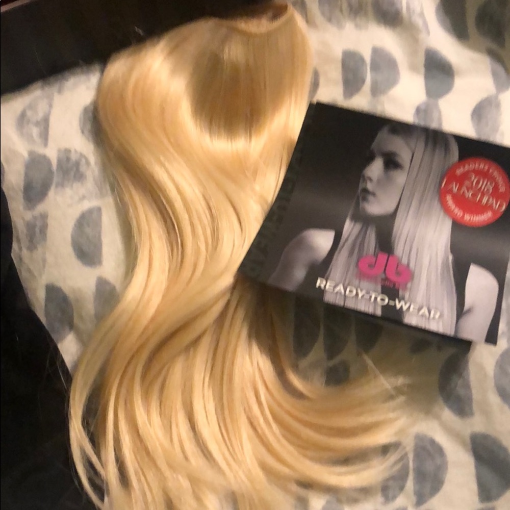 Donna Bella solo hair extensions